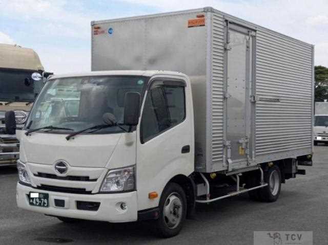 2024 Hino Dutro