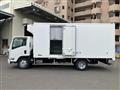 2020 Isuzu Elf Truck