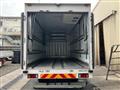 2020 Isuzu Elf Truck