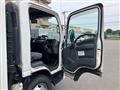 2020 Isuzu Elf Truck