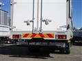 2025 Isuzu Elf Truck