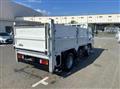 2019 Isuzu Elf Truck