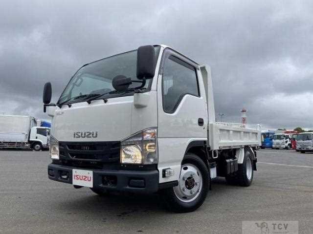 2025 Isuzu Elf Truck