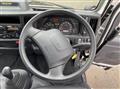 2025 Isuzu Elf Truck