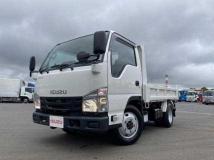 2025 Isuzu Elf Truck