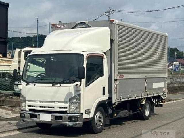 2011 Isuzu Elf Truck