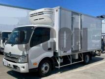 2025 Hino Dutro