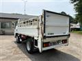 2020 Isuzu Elf Truck