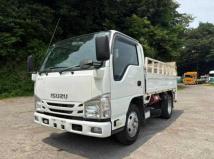 2020 Isuzu Elf Truck