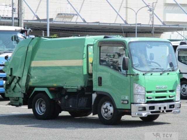 2013 Isuzu Elf Truck