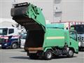2013 Isuzu Elf Truck