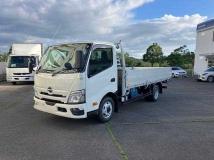 2025 Hino Dutro