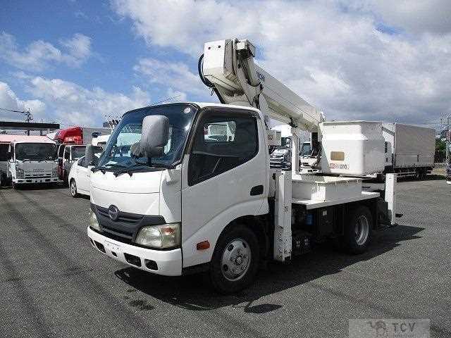 2012 Hino Dutro