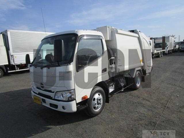 2025 Hino Dutro
