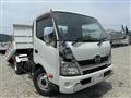 2012 Hino Dutro