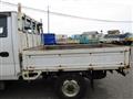 2013 Isuzu Elf Truck