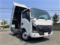 2023 Isuzu Elf Truck