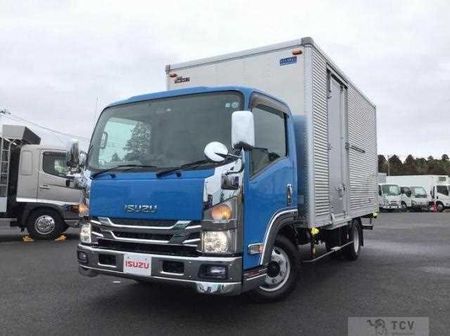 2020 Isuzu Elf Truck