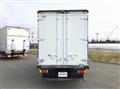 2020 Isuzu Elf Truck