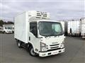 2020 Isuzu Elf Truck