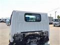 2020 Isuzu Elf Truck