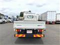 2020 Isuzu Elf Truck