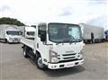 2020 Isuzu Elf Truck