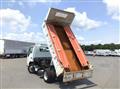 2016 Isuzu Elf Truck