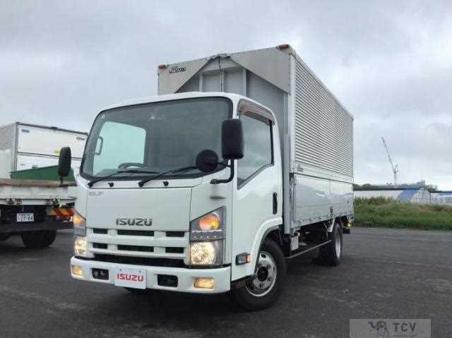 2013 Isuzu Elf Truck