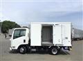 2020 Isuzu Elf Truck