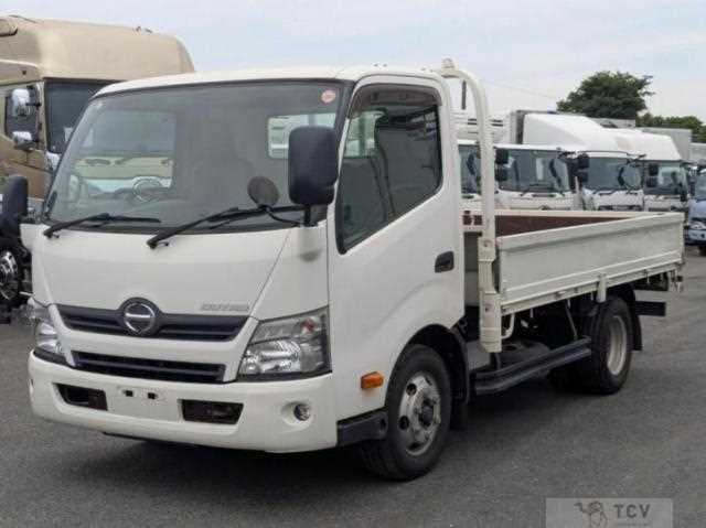 2017 Hino Dutro