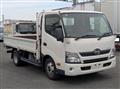 2017 Hino Dutro