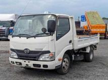 2016 Hino Dutro