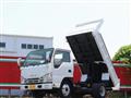 2013 Isuzu Elf Truck