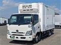 2023 Hino Dutro