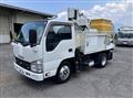 2013 Isuzu Elf Truck