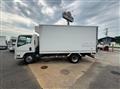 2019 Isuzu Elf Truck