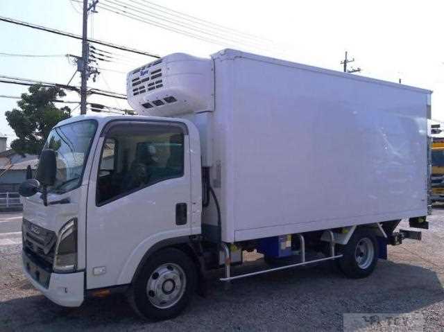 2024 Isuzu Elf Truck