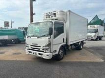 2021 Isuzu Elf Truck