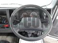 2019 Isuzu Elf Truck