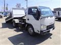 2017 Isuzu Elf Truck