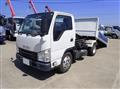 2017 Isuzu Elf Truck