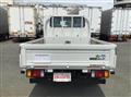 2016 Isuzu Elf Truck