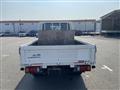 2019 Isuzu Elf Truck