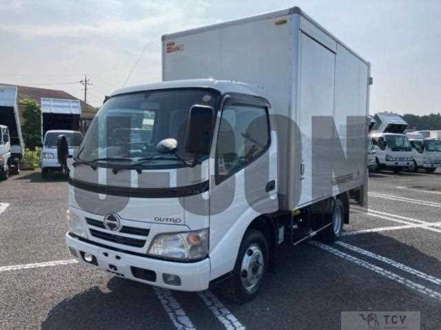 2009 Hino Dutro