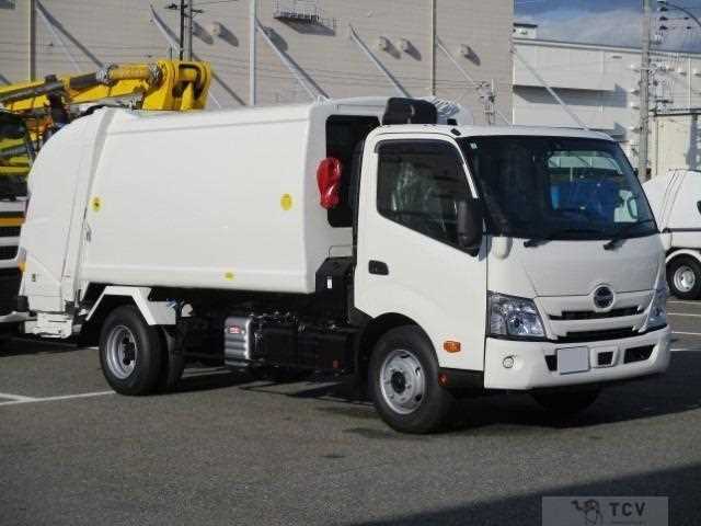 2026 Hino Dutro