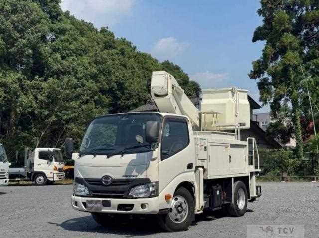 2018 Hino Dutro