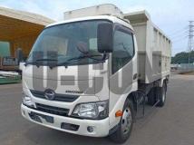 2017 Hino Dutro