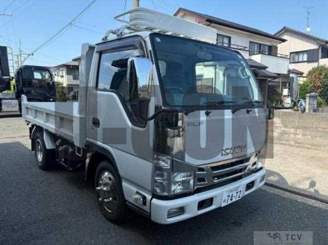 2015 Isuzu Elf Truck