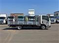 2013 Isuzu Elf Truck